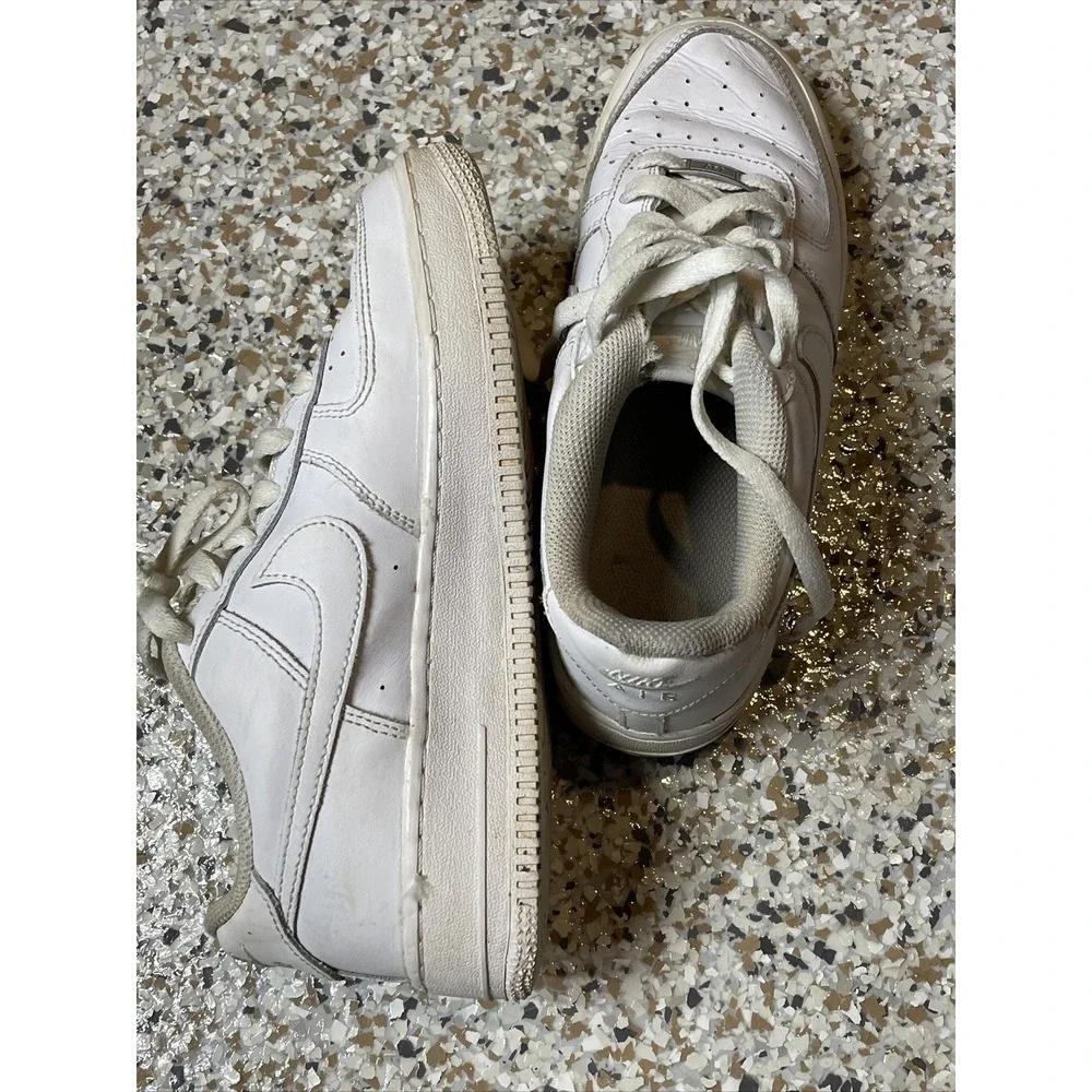 Nike Air Force 1 Low LE Triple White Shoes Size 6.5Y Youth/GS AF1 DH2920-111 #23